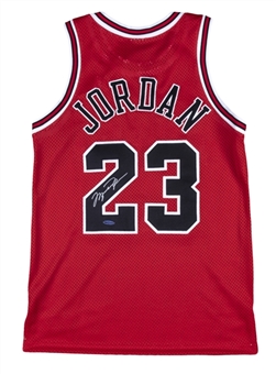 Michael Jordan Signed Chicago Bulls Road Jersey (UDA)